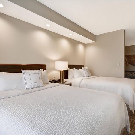 Springhill Suites Lexington Near The University Of Kentucky Exteriör bild
