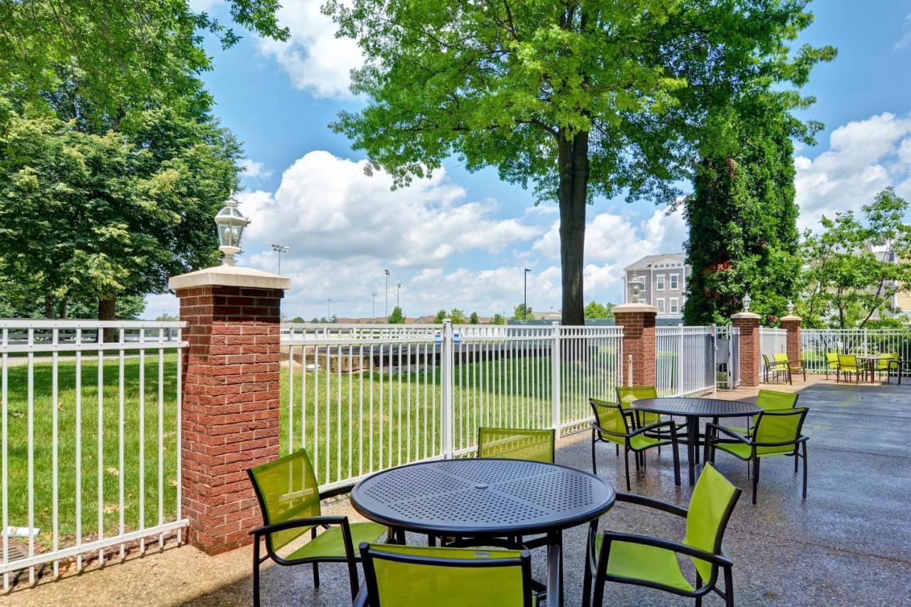 Springhill Suites Lexington Near The University Of Kentucky Exteriör bild