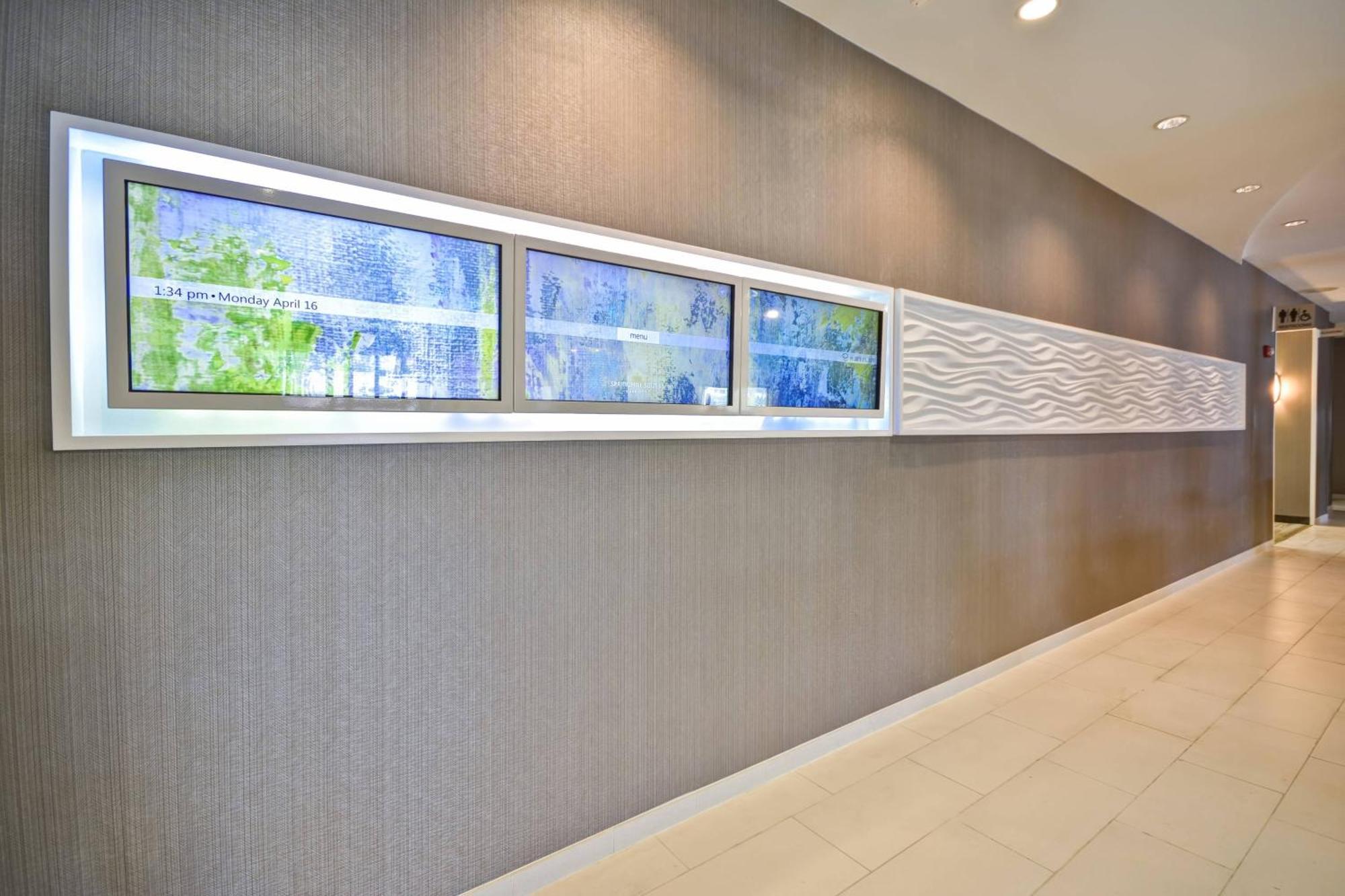 Springhill Suites Lexington Near The University Of Kentucky Exteriör bild