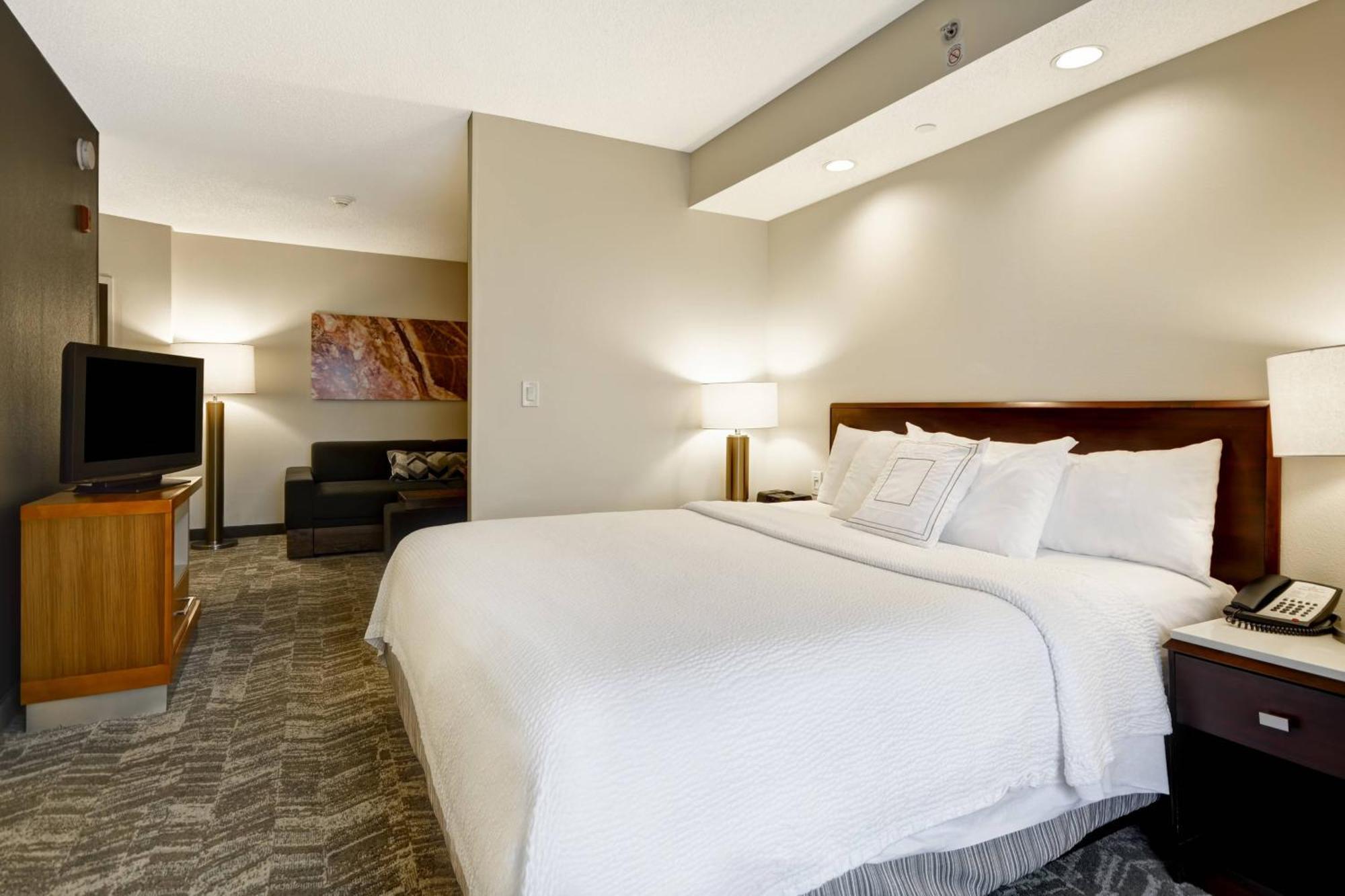 Springhill Suites Lexington Near The University Of Kentucky Exteriör bild