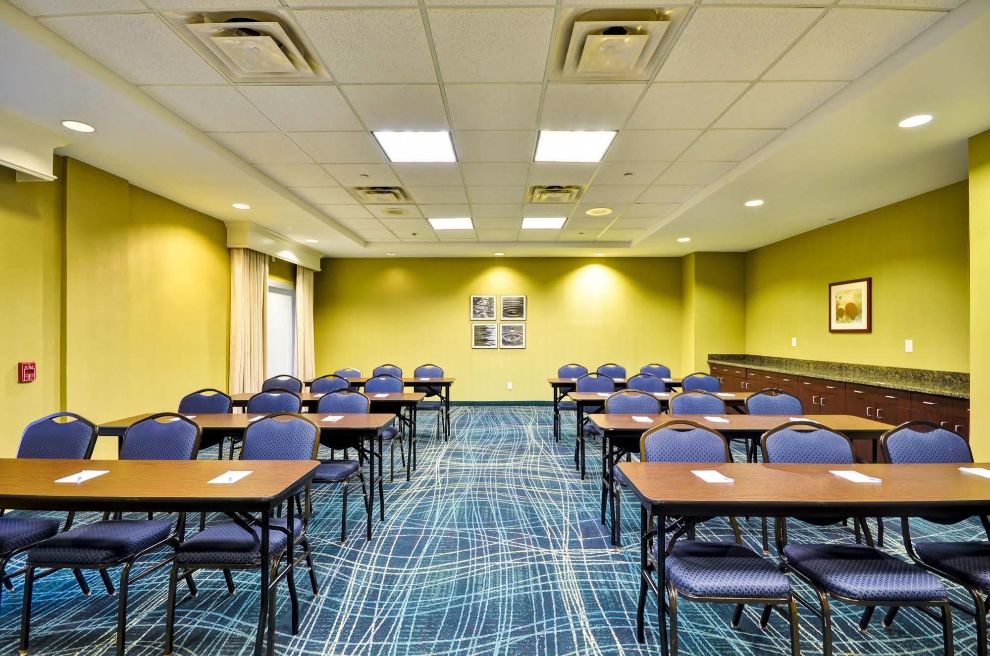Springhill Suites Lexington Near The University Of Kentucky Exteriör bild